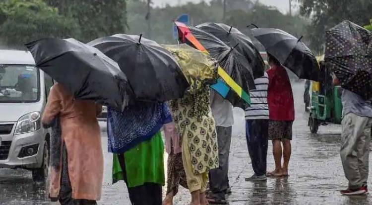 Rain relief for Delhi-NCR, temperature dips below 30 degrees; check IMD's monsoon prediction for your city here